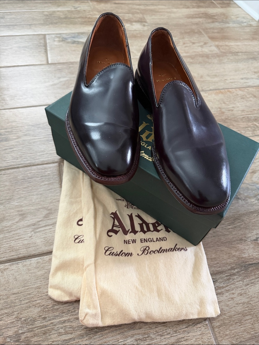Brand NEW: Alden Men’s Burgundy Leather Slip-On Loafers